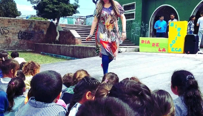 Plaza Bella Vista -  Abierto Ahora - Paysand&uacute;