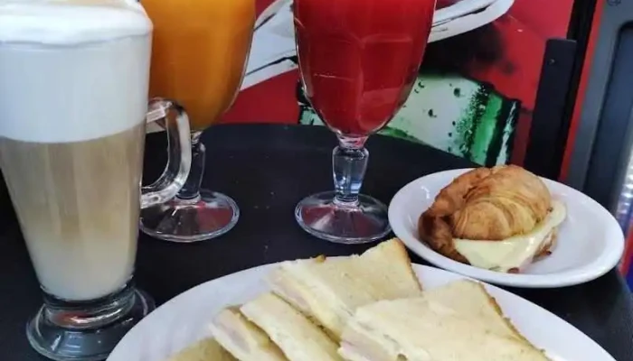 Plaza Cafe Bella Union Jugo - Bella Unión