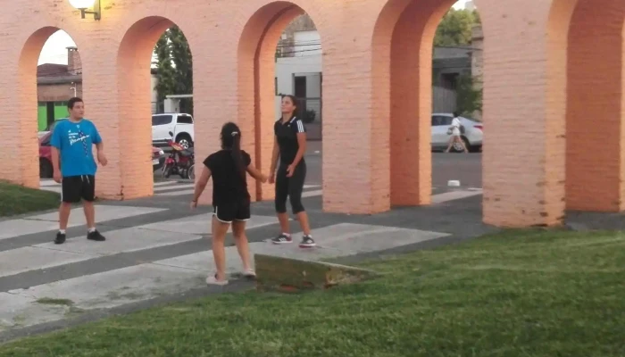 Plaza Del Encuentro De Dos Culturas -  Comentario 2 - Mercedes