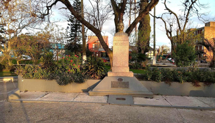 Plaza General Artigas -  Todo - Rio Branco