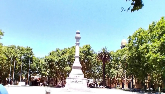 Plaza Independencia -  Comentario 8 - Durazno