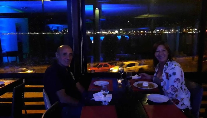 Plaza Virgilio -  Monumento Armada Nacional Restaurante Hemingway - Montevideo