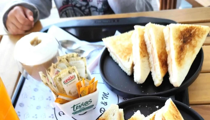 Pm Pasteleria Y Cafe Comentario 7 - Artigas