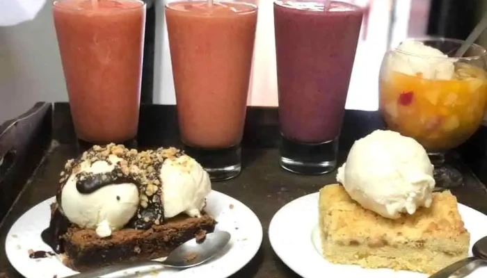 Pm Pasteleria Y Cafe Helado - Artigas