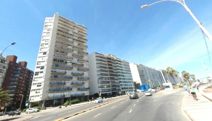 Pocitos -  Street View Y 360 - Montevideo