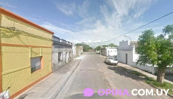 Pollería Lopez - 30300 José Pedro Varela