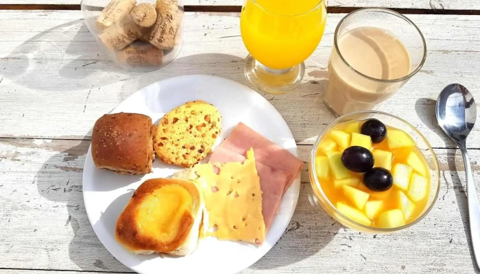 Posada El Viejo Consulado -  Comida Y Bebida - Col. del Sacramento