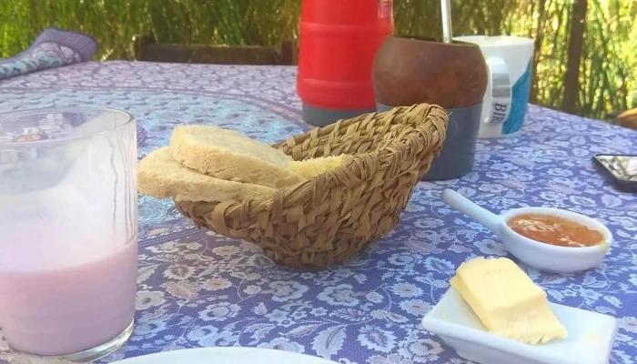 Posada Hostel La Casa De La Luna -  Comida Y Bebida - Punta Rubia