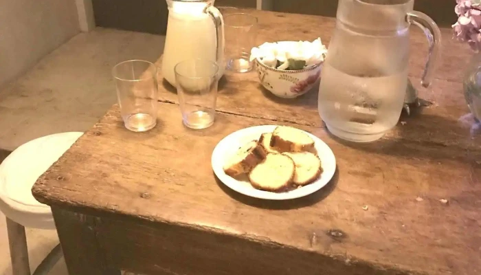 Posada La Blanquita -  Comida Y Bebida - El Tesoro