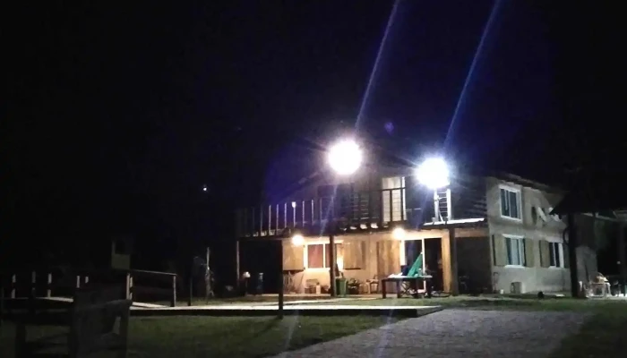 Posada Los Tres Rubios -  Exterior - Tranqueras