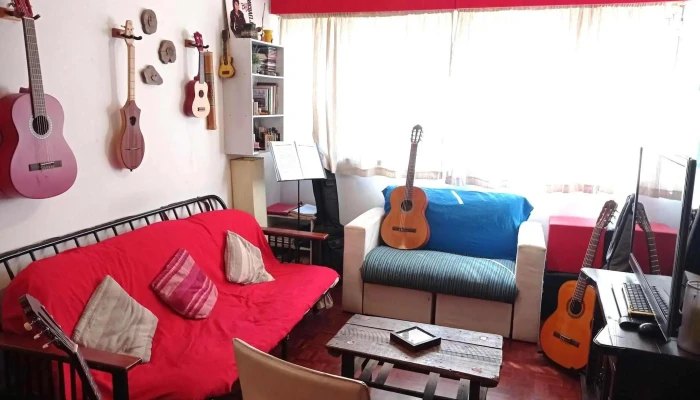 Profesora De Guitarra -  Del Propietario - Montevideo