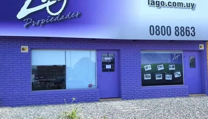 Propiedades Lago - De La Costa