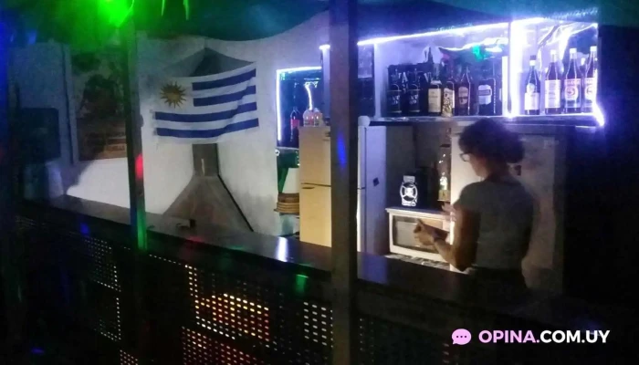 Pub Locuras Con Tigo Ambiente - Migues