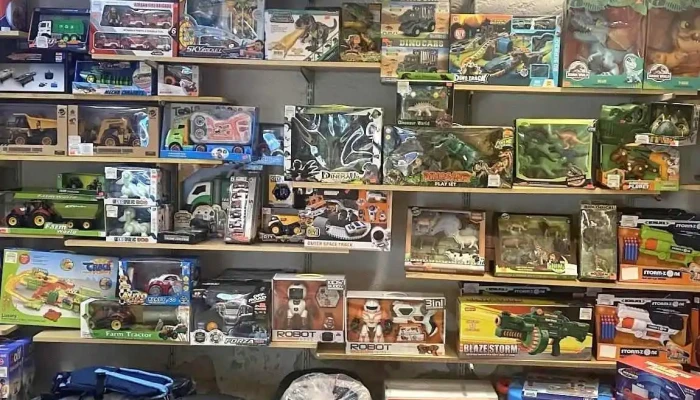 Puerto Arenal. El mayorista del hogar - Arenal Grande Esq