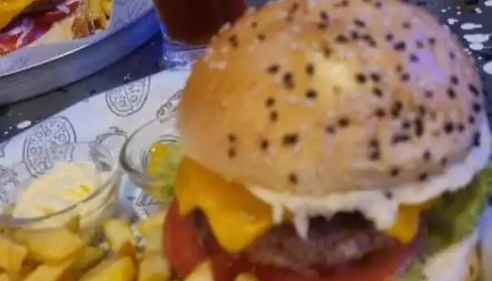 Punto Burgers -  Papas Fritas - Montevideo