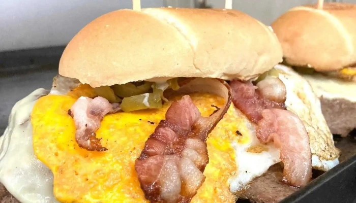 Punto Este -  Rotiseria Hamburguesa - Salto