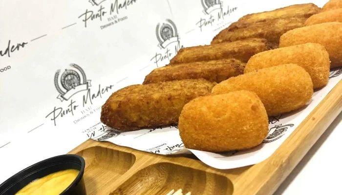 Punto Madero Bar -  Comidas Y Bebidas - Ciudad de la Costa