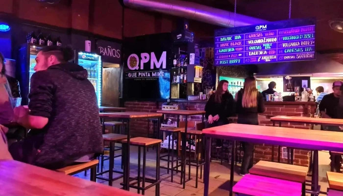 Que Pinta Mike Ambiente - Montevideo