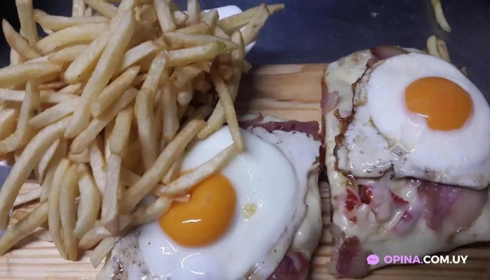 Que Rico Papas Fritas - San Carlos