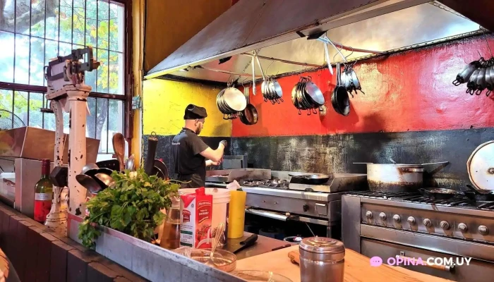 Que Tupe Ambiente - Col. del Sacramento