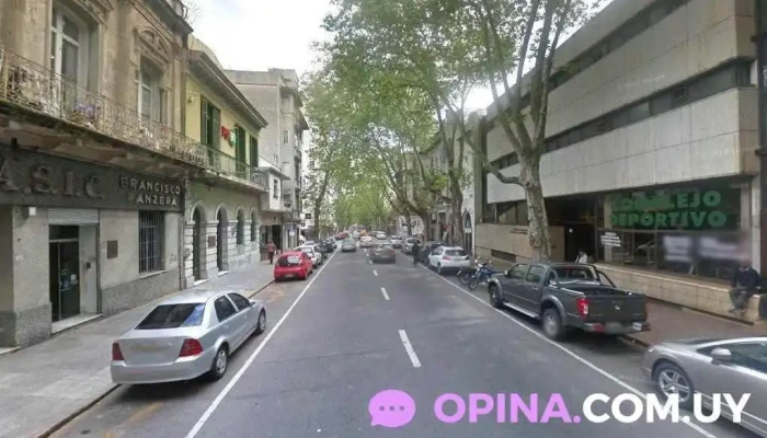 Quinqué | libros al toque - Montevideo