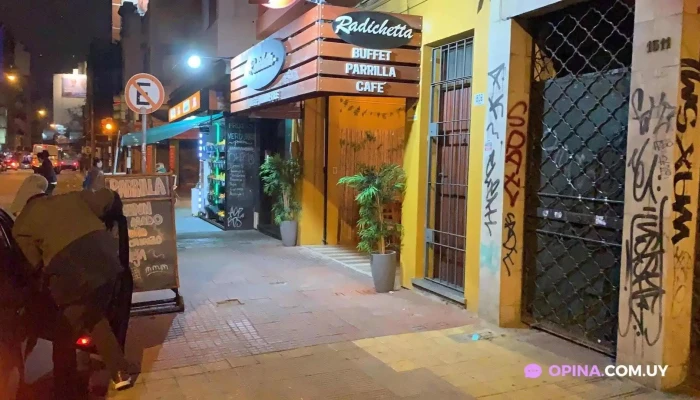 Radichetta Parrilla Buffet Cafe Todas - Montevideo