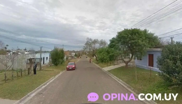 Radio Un Encuentro Con Dios - Melo