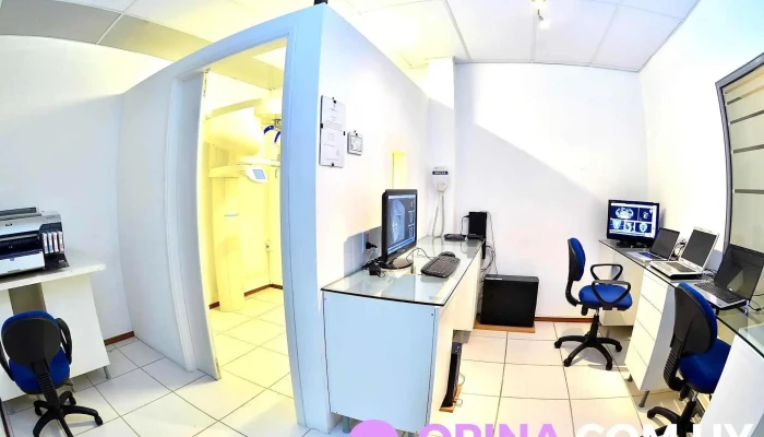 Radiologia 3d Invisalign -  Uruguay Clinica Mendez Turell Direccion - Montevideo