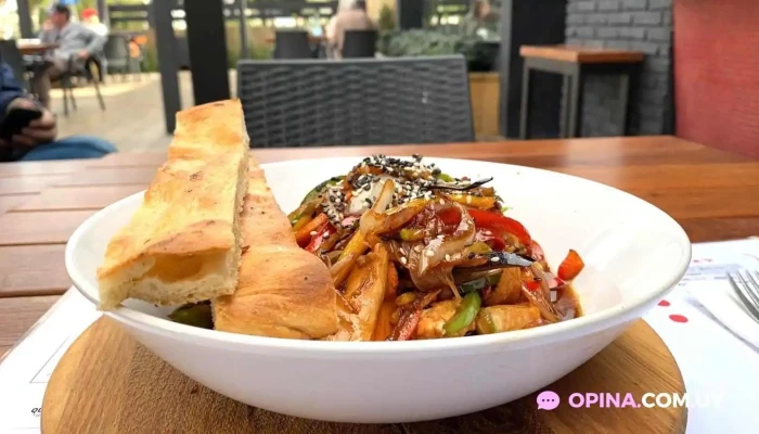 Ragazza -  Del Propietario - Punta del Este