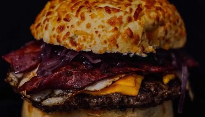 Ras Burgers Comida Y Bebida - Montevideo