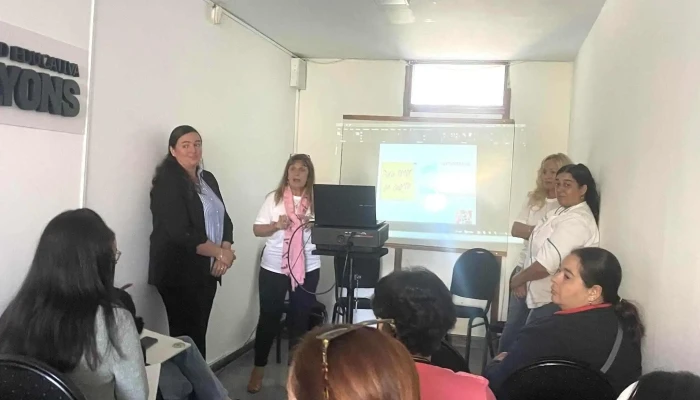 Red Educativa Lyons -  Precios - Minas