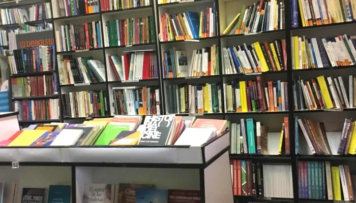 Renart Libros -  Direccion - Montevideo