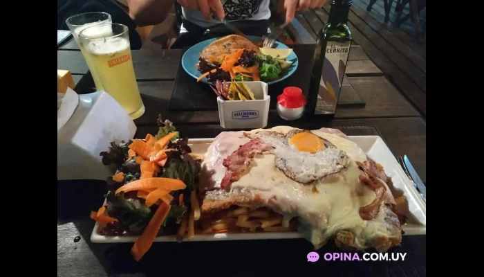 Restaurant Bar Upalala Papas Fritas - La Paloma