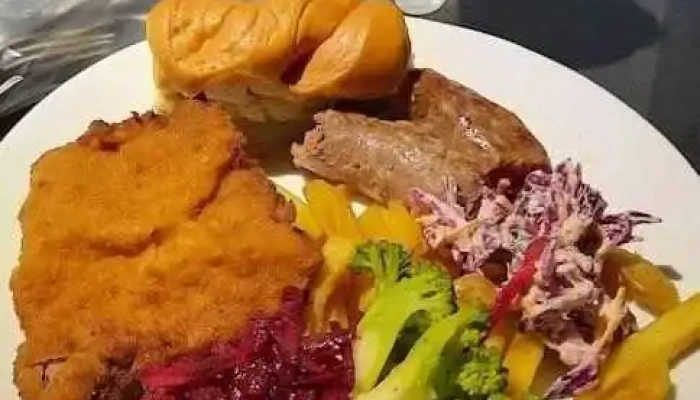 Restaurant El Patio -  Comida Y Bebida - Rivera