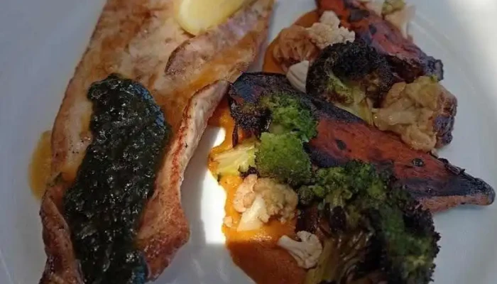 Restaurant Las Garzas -  Comida Y Bebida - Santa Isabel