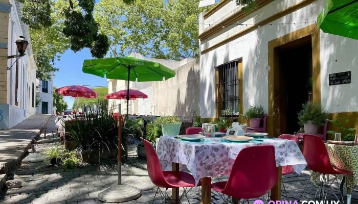 Restaurant Parillada Amor Amor -  Ambiente - Col. del Sacramento