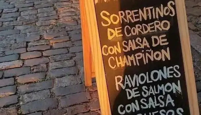 Restaurant Parillada Amor Amor -  Menu - Col. del Sacramento