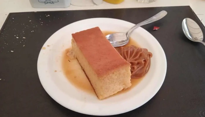 Restaurant Yoyo -  Flan - Piriápolis