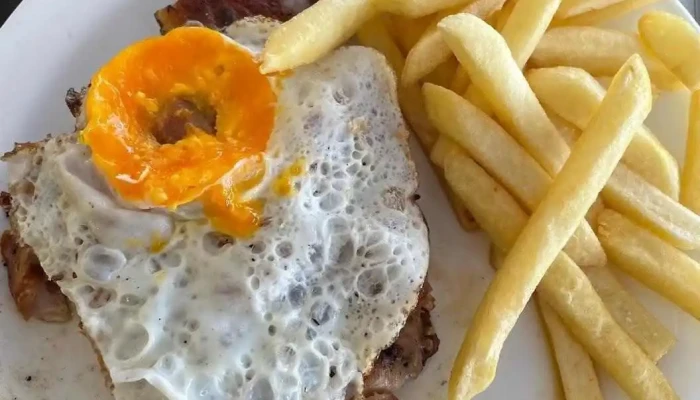 Restaurant Yoyo -  Milanesa - Piriápolis