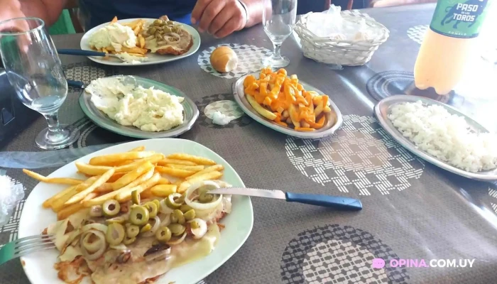 Restaurante Che Pexe -  Comida Y Bebida - Vichadero