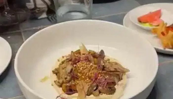 Restaurante Concreto -  Videos - Montevideo