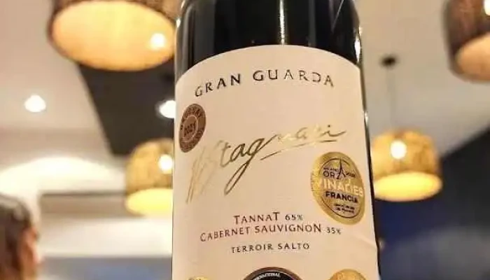 Restaurante El Tonel -  Vino - Punta del Este