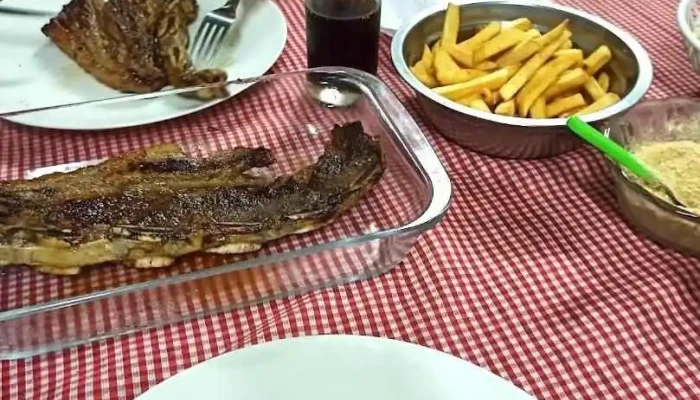Restaurante El Zorzal Criollo -  Comida Y Bebida - Vichadero