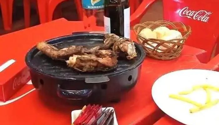 Restaurante Il Tirol -  Comida Y Bebida - La Floresta