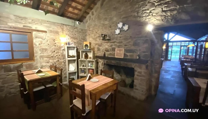 Restaurante La Posta Del Dayman -  Ambiente - Termas del Dayman