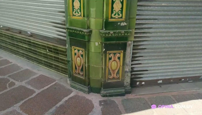 Restaurante Las Misiones -  Videos - Montevideo