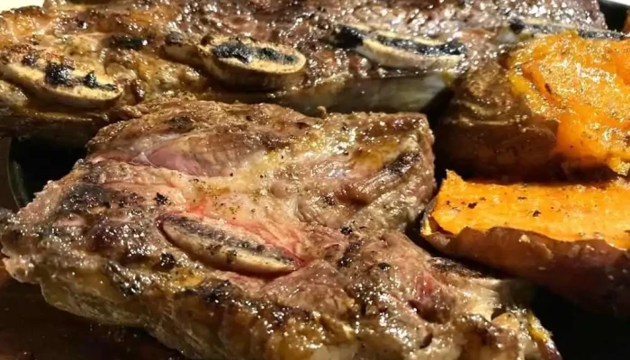 Restaurante Lo De Claudia -  Comidas Y Bebidas - Paso de los Toros