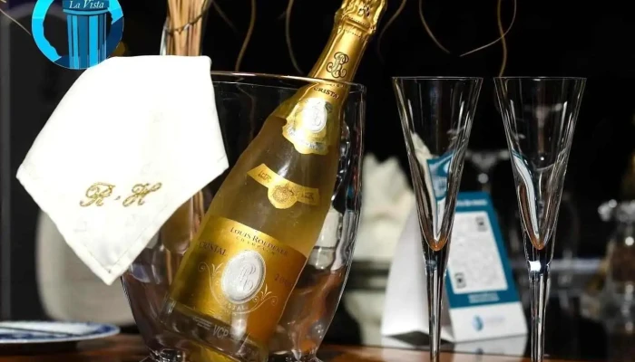 Restaurante Panoramico Giratorio La Vista Champagne - Punta del Este