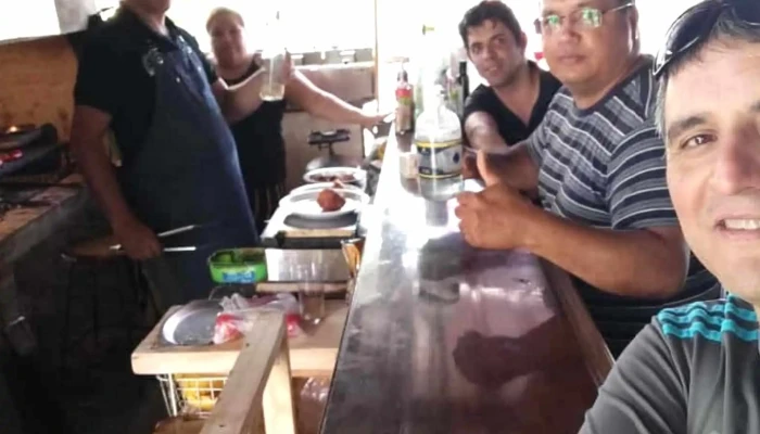 Restaurante Parrillada La Tradicion Comentario 3 - Paso de los Toros