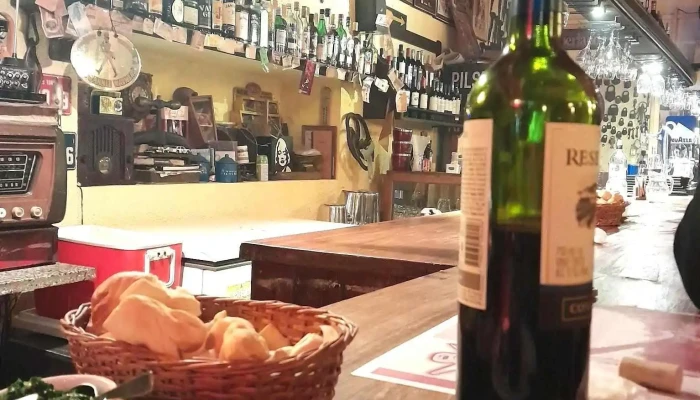 Restaurante V8 -  Comidas Y Bebidas - Tacuarembó